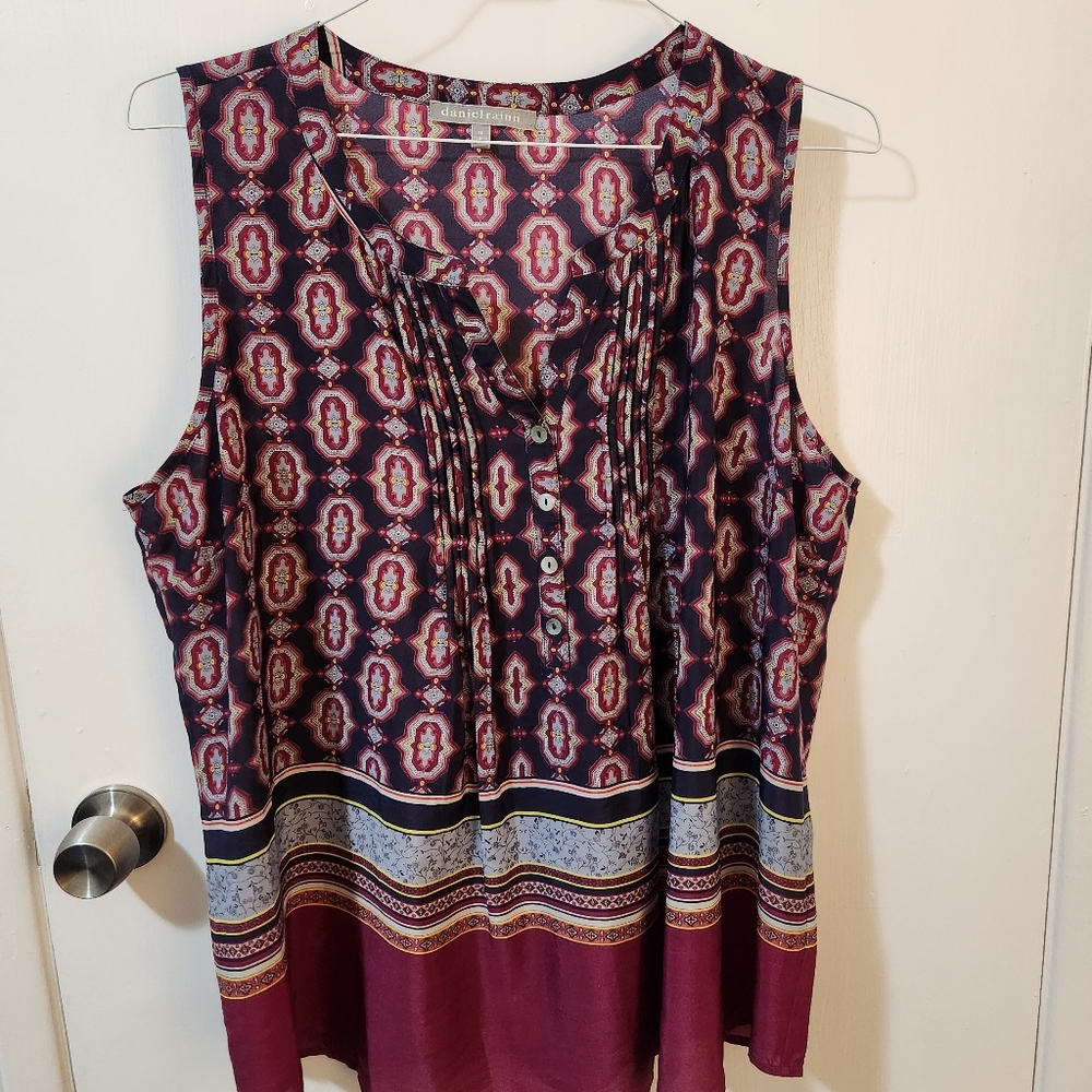 Daniel Rainn Sleeveless Blouse
